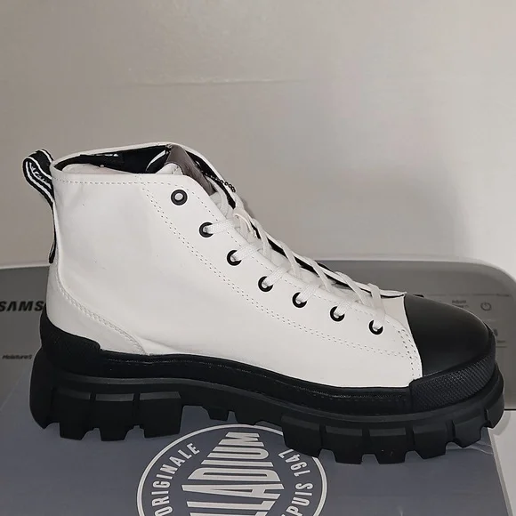 Palladium Revolt Hi TX Star White Platform Shoes, NEW! Size 10 - Picture 6 of 16